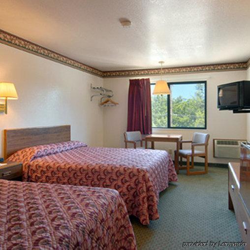Deluxe Inn Nebraska City Δωμάτιο φωτογραφία